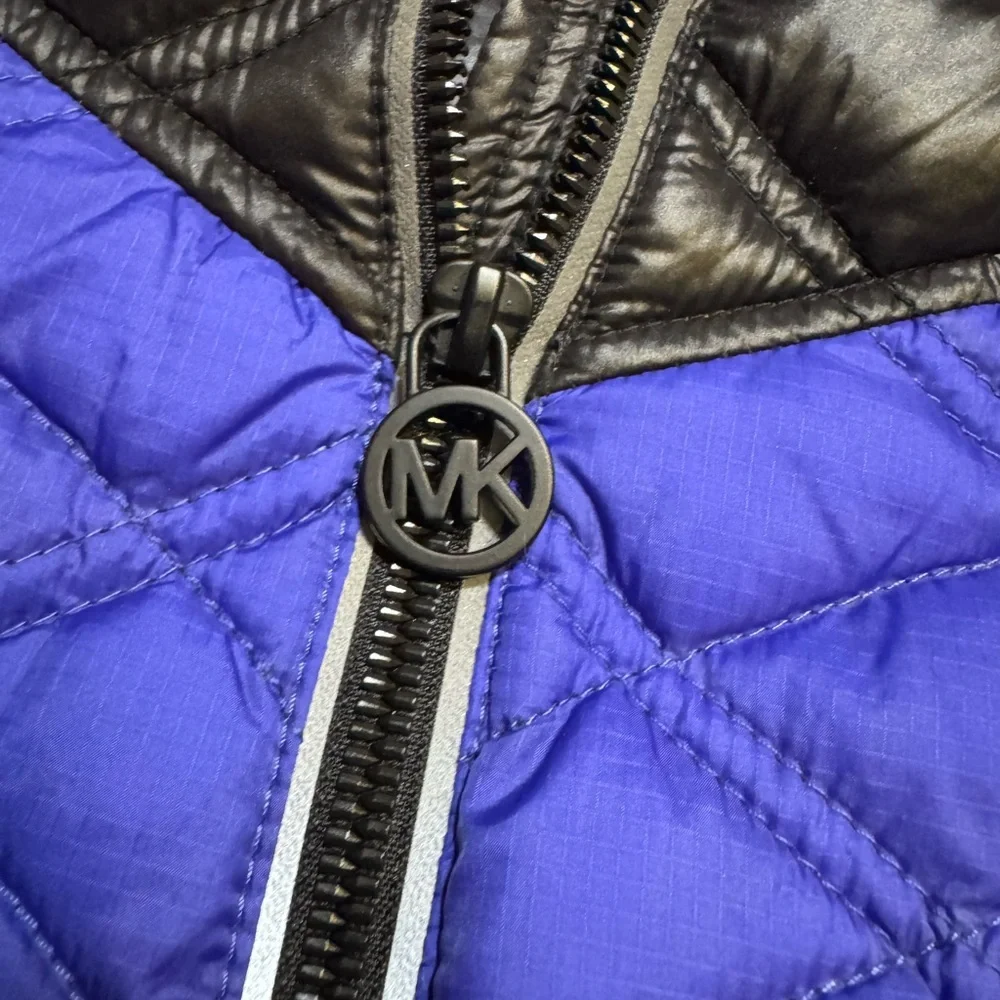 🧥✨‎ Michael Kors V-Chest Down Fill Puffer Jacket Black Blue Small ✨🧥